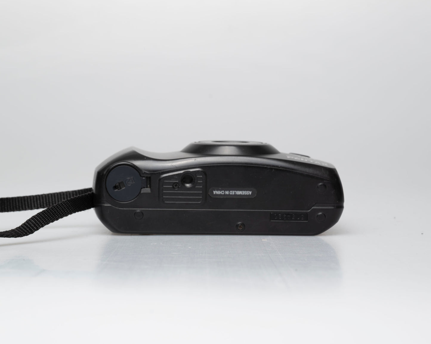 Pentax Espio 738 35mm camera w/ case (serial 3154920)