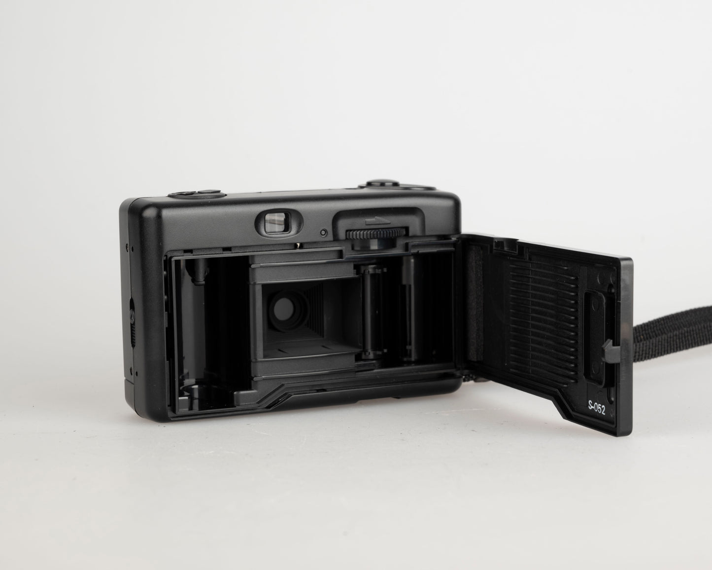 Ansco Pix Focus Free compact 35mm camera