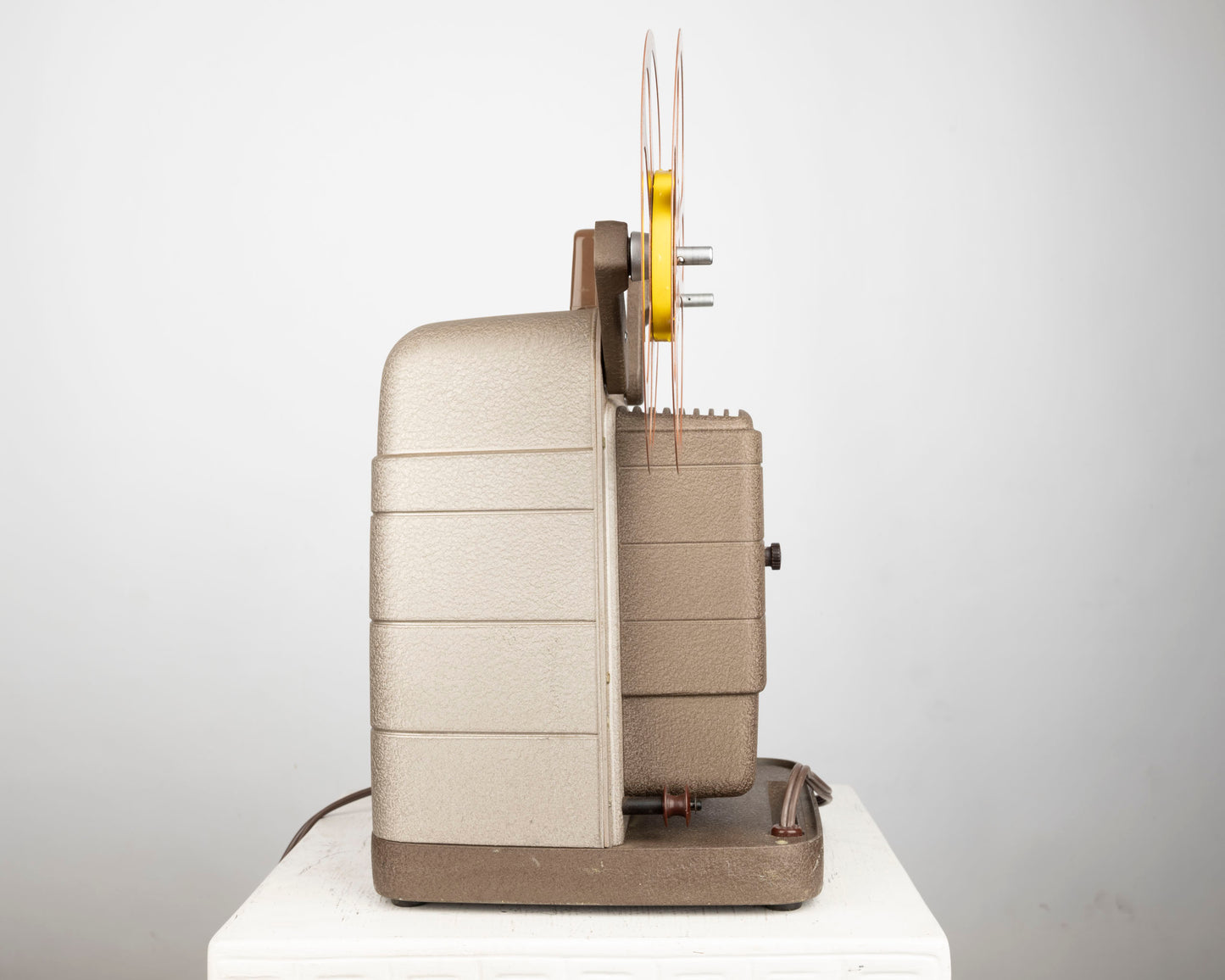 Bell and Howell 253 AX Regular 8 movie projector (serial F77082)