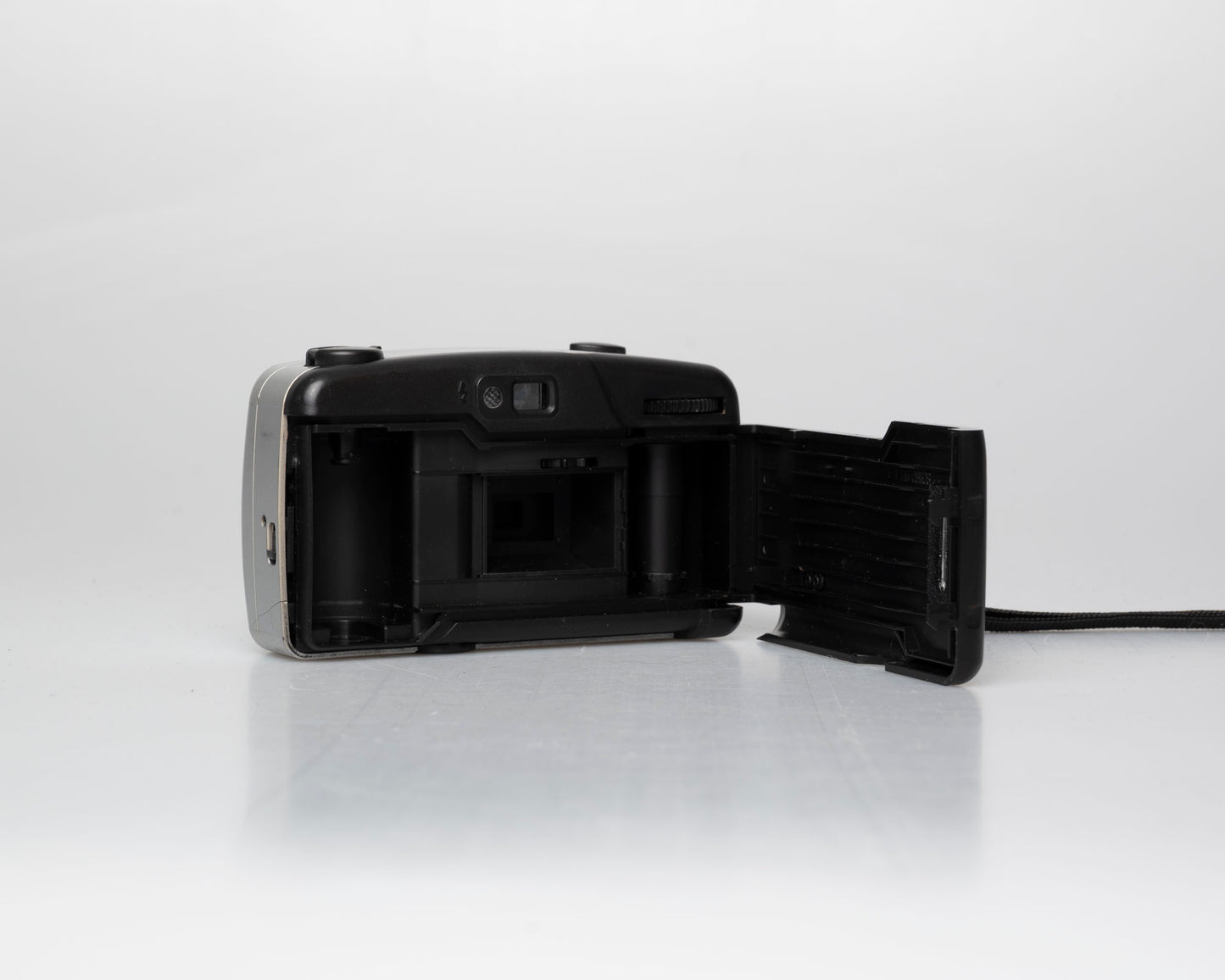 Bell and Howell 602 35mm camera