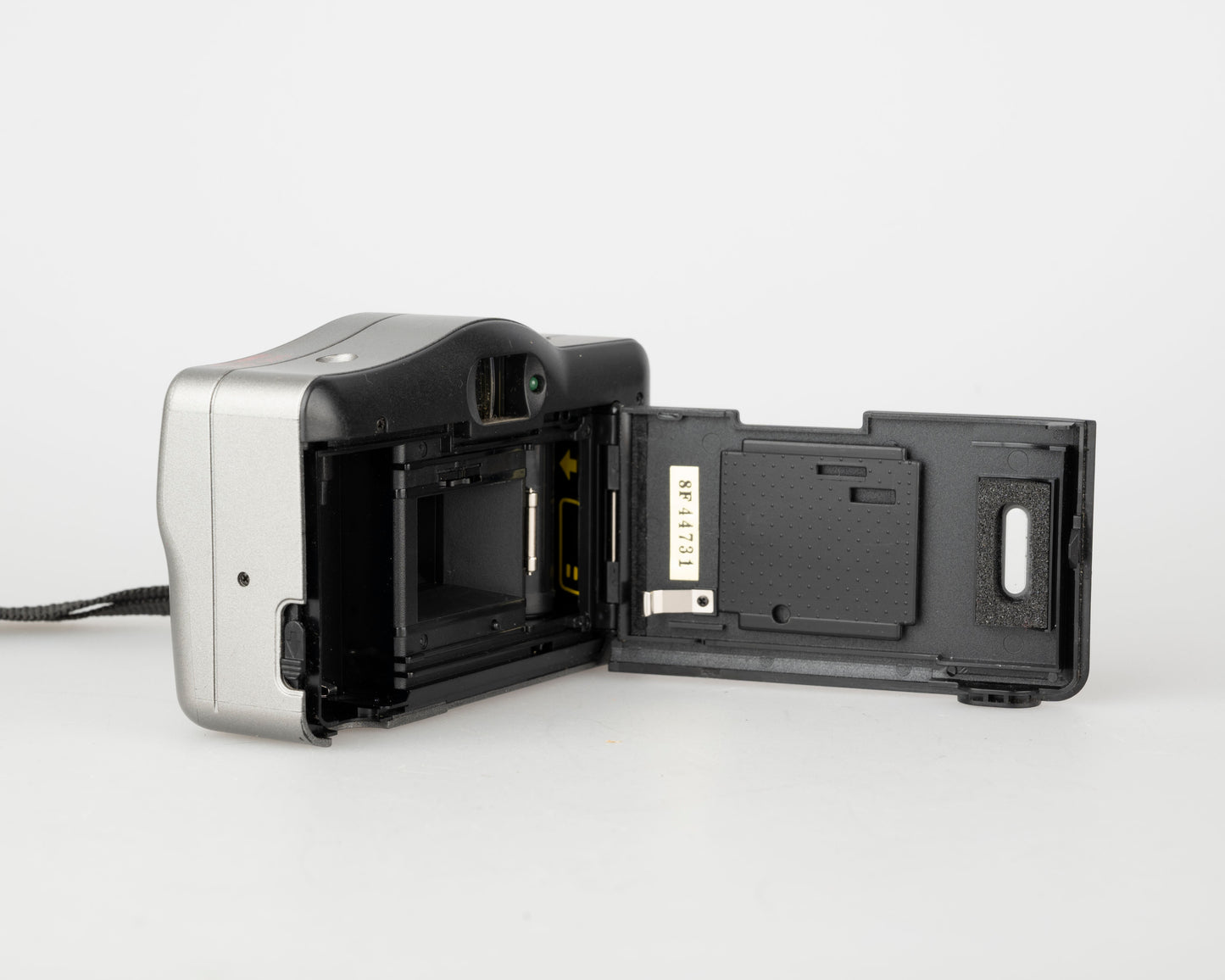 Bell and Howell BF905 autofocus 35mm camera (serial 8F44731)