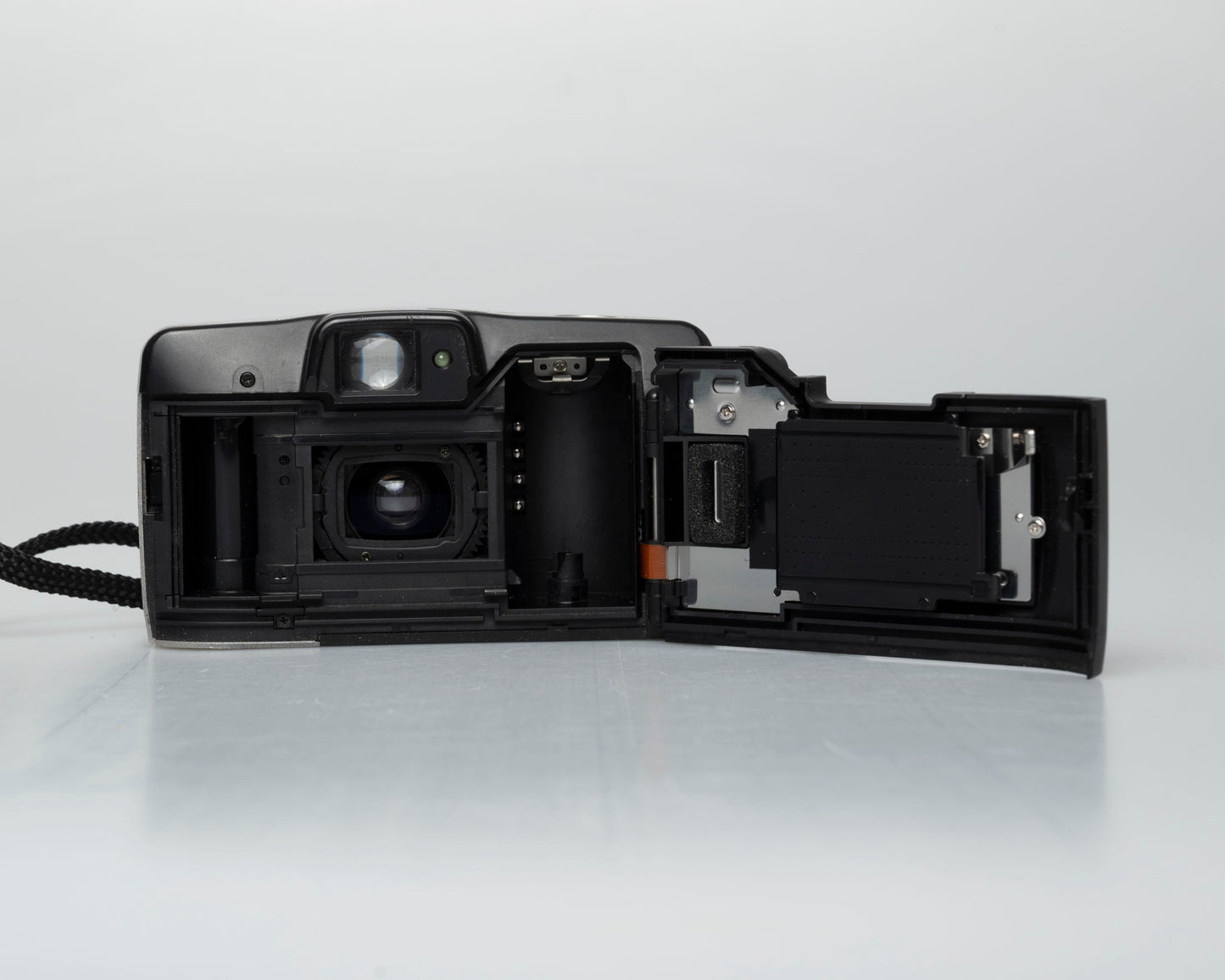 Canon Prima Zoom 76 35mm film camera (serial 5919043)