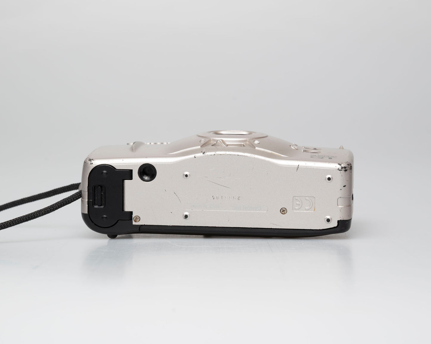 Canon Snappy QT 35mm camera (serial 2986104)