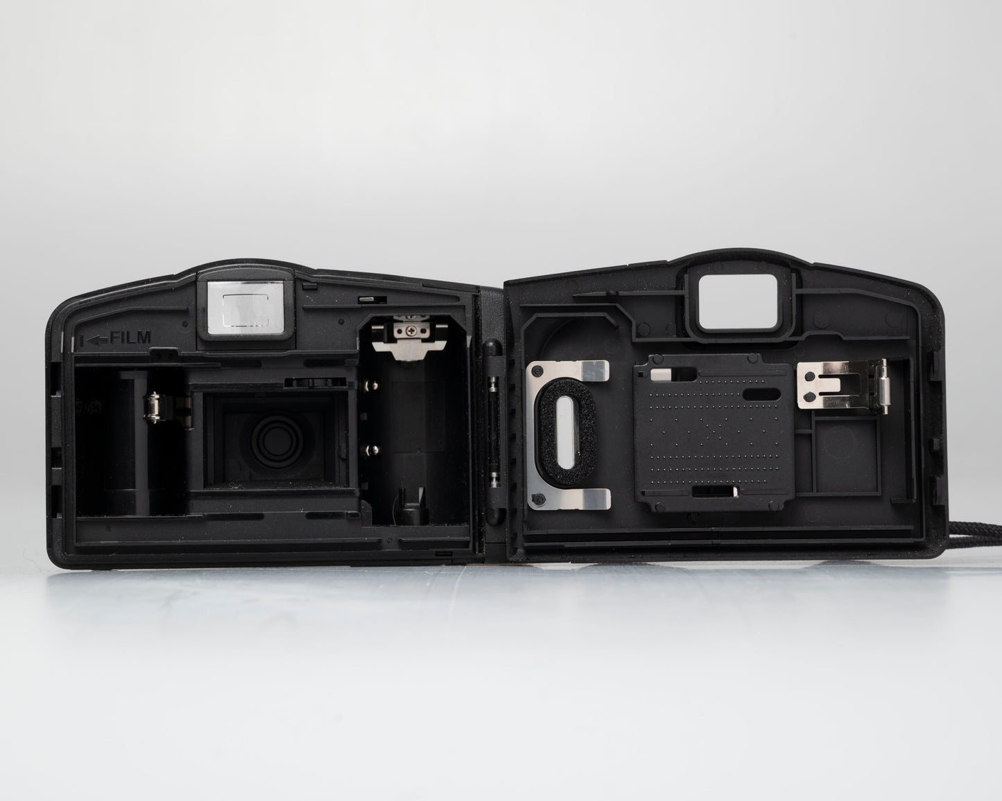 Canon Snappy LX 35mm cameral (serial 7343544)