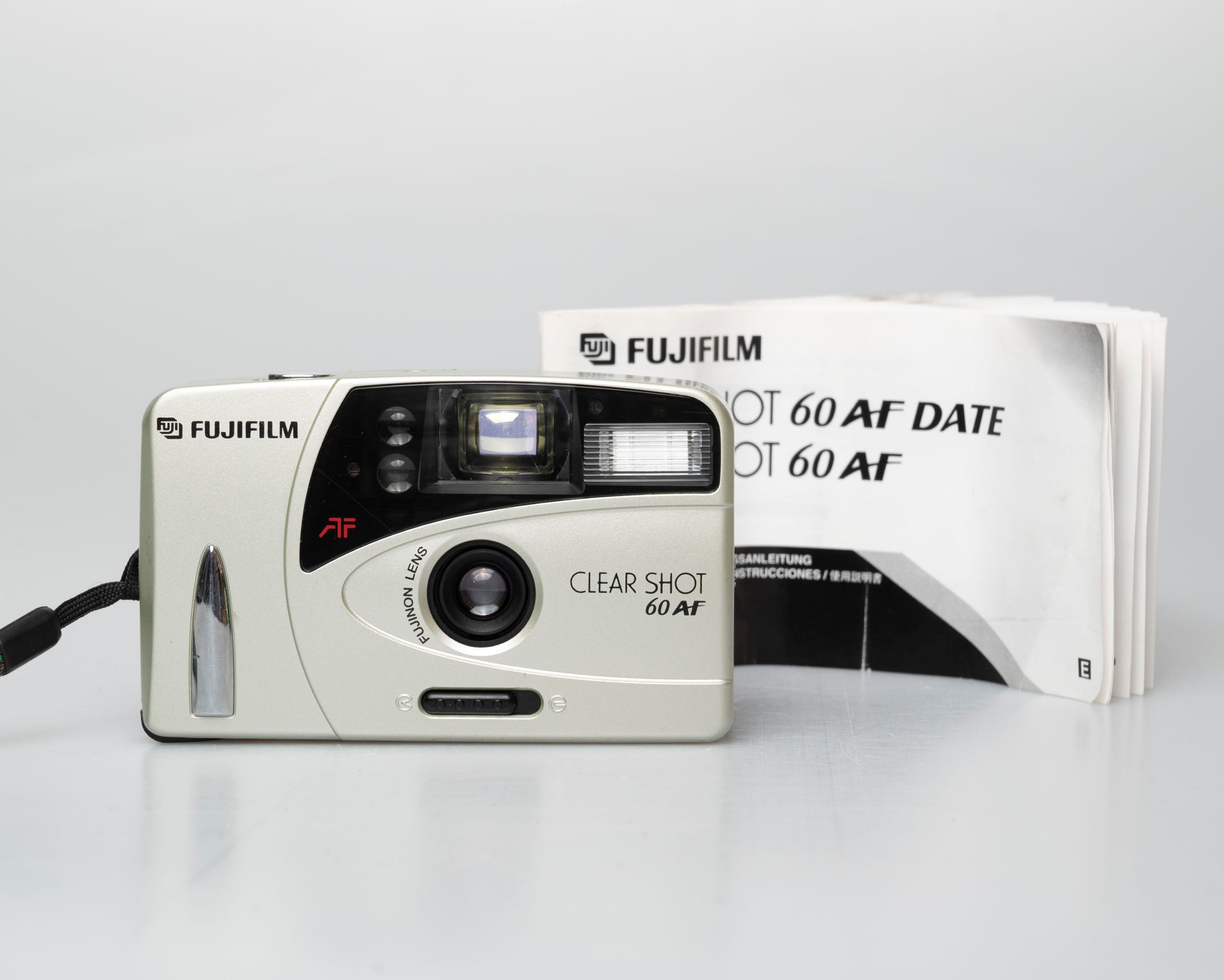 Fujifilm Clear Shot 60 AF 35mm film camera w/ manual (serial