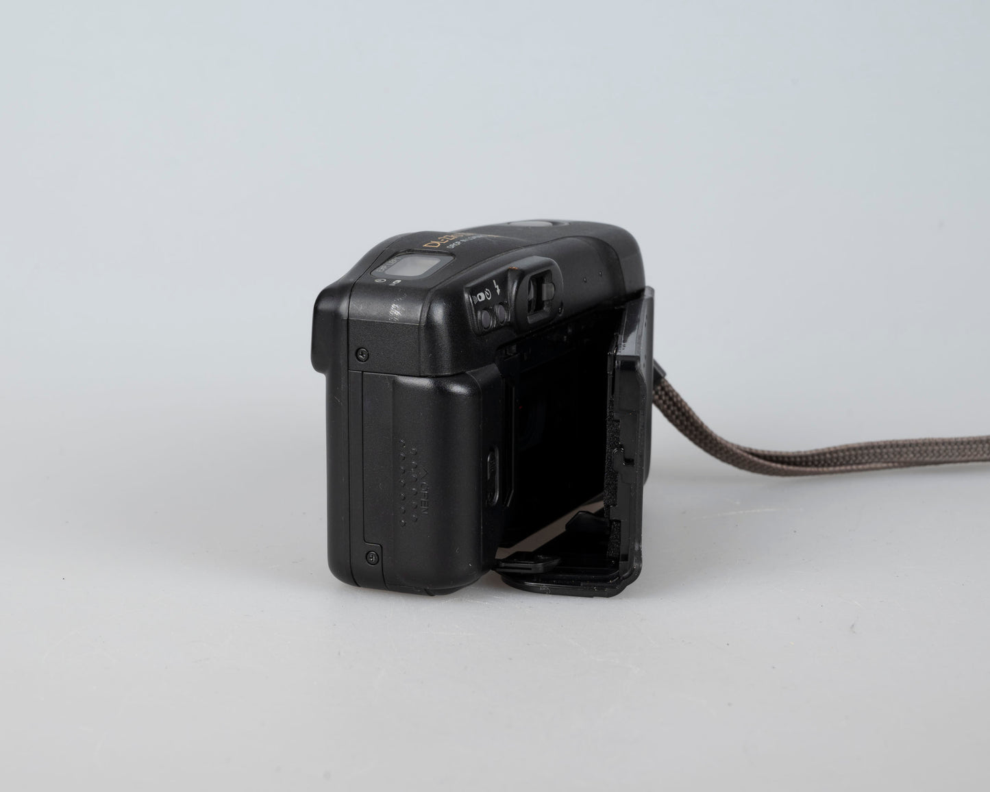 Fujifilm DL-270 Zoom Date 35mm camera w/ case (serial 90700910)