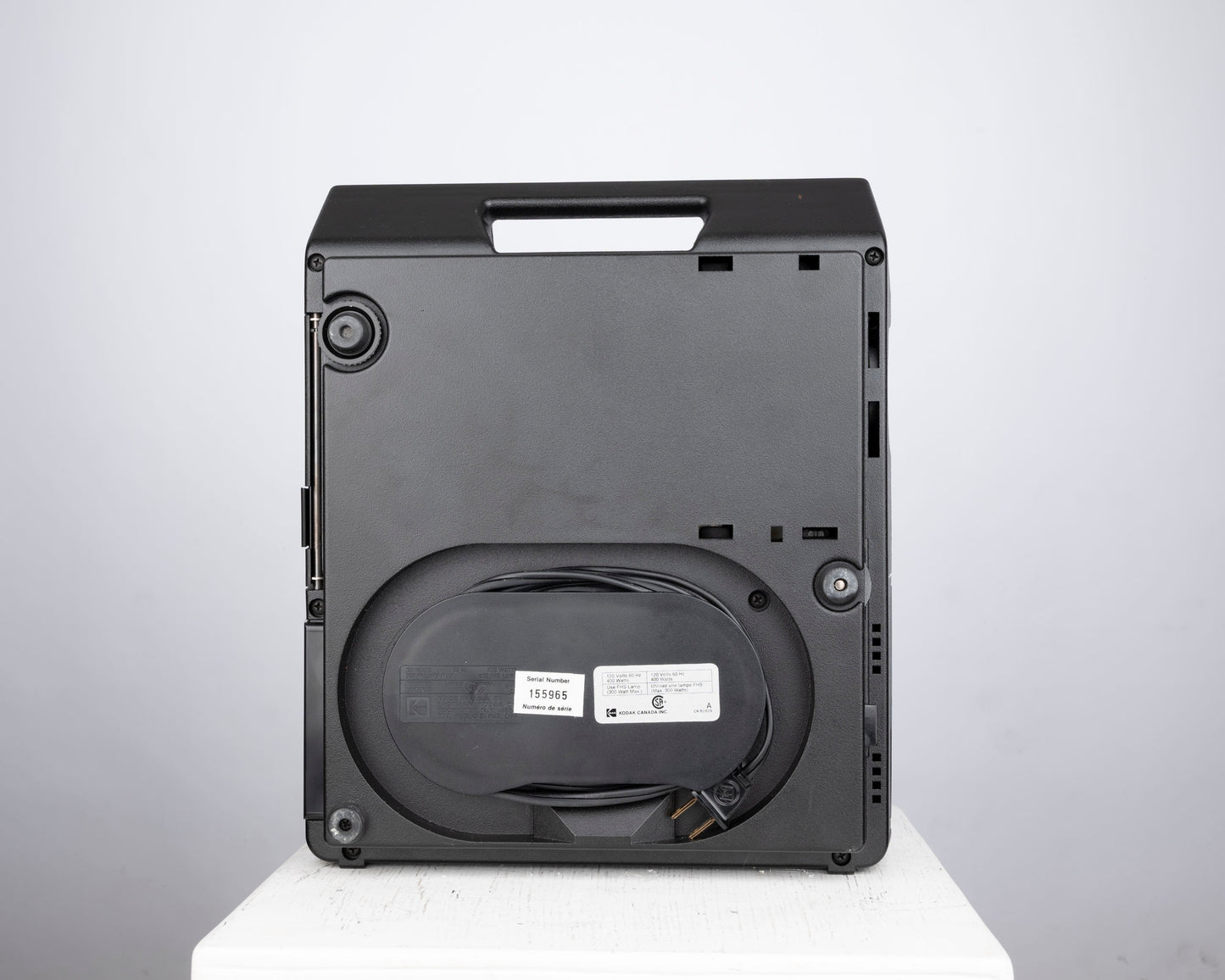 Kodak Carousel 4600 35mm slide projector w/ Ektanar C 102mm f2.8 lens (155965)