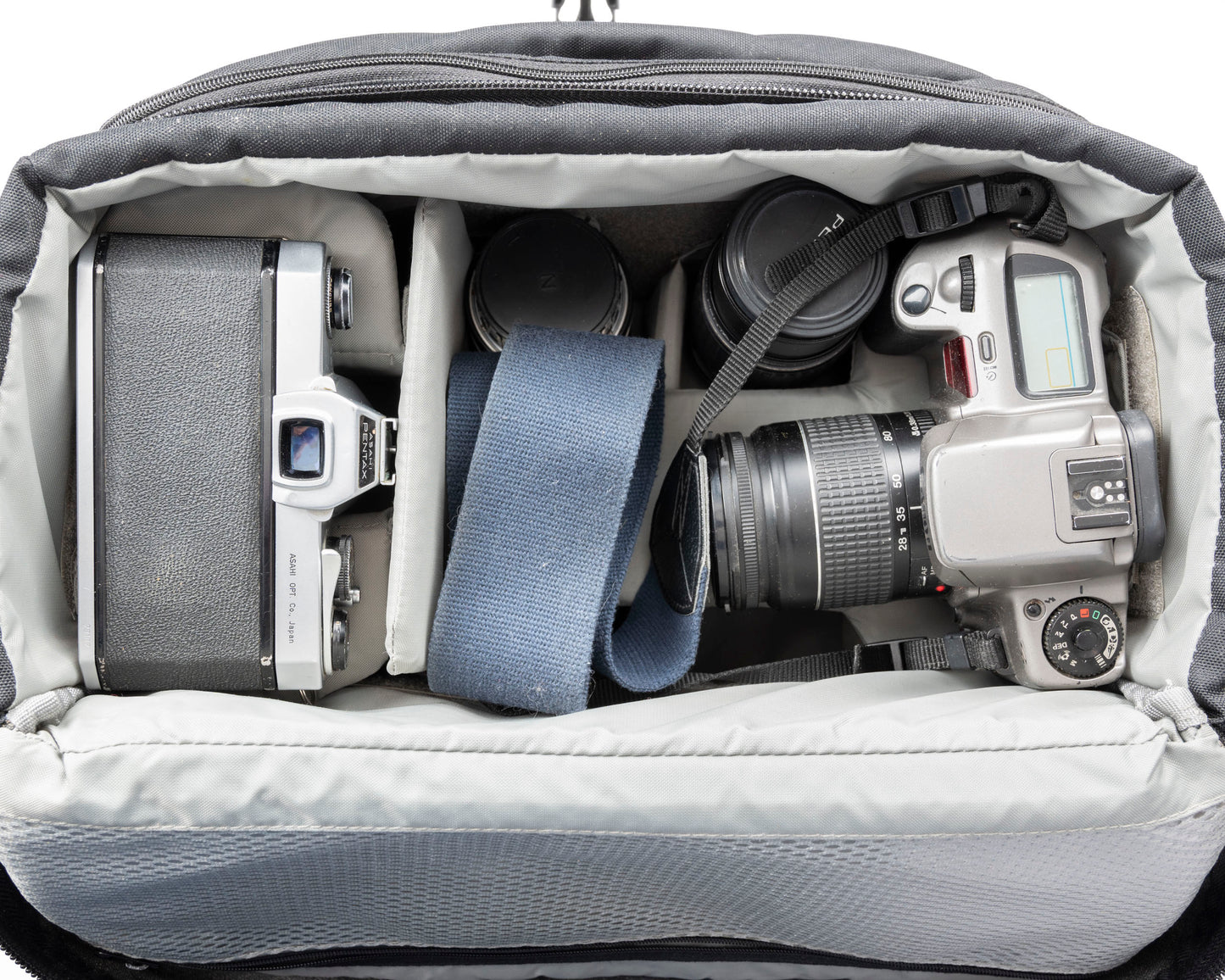 Lowepro Nova 5 large camera bag (black with grey trim)