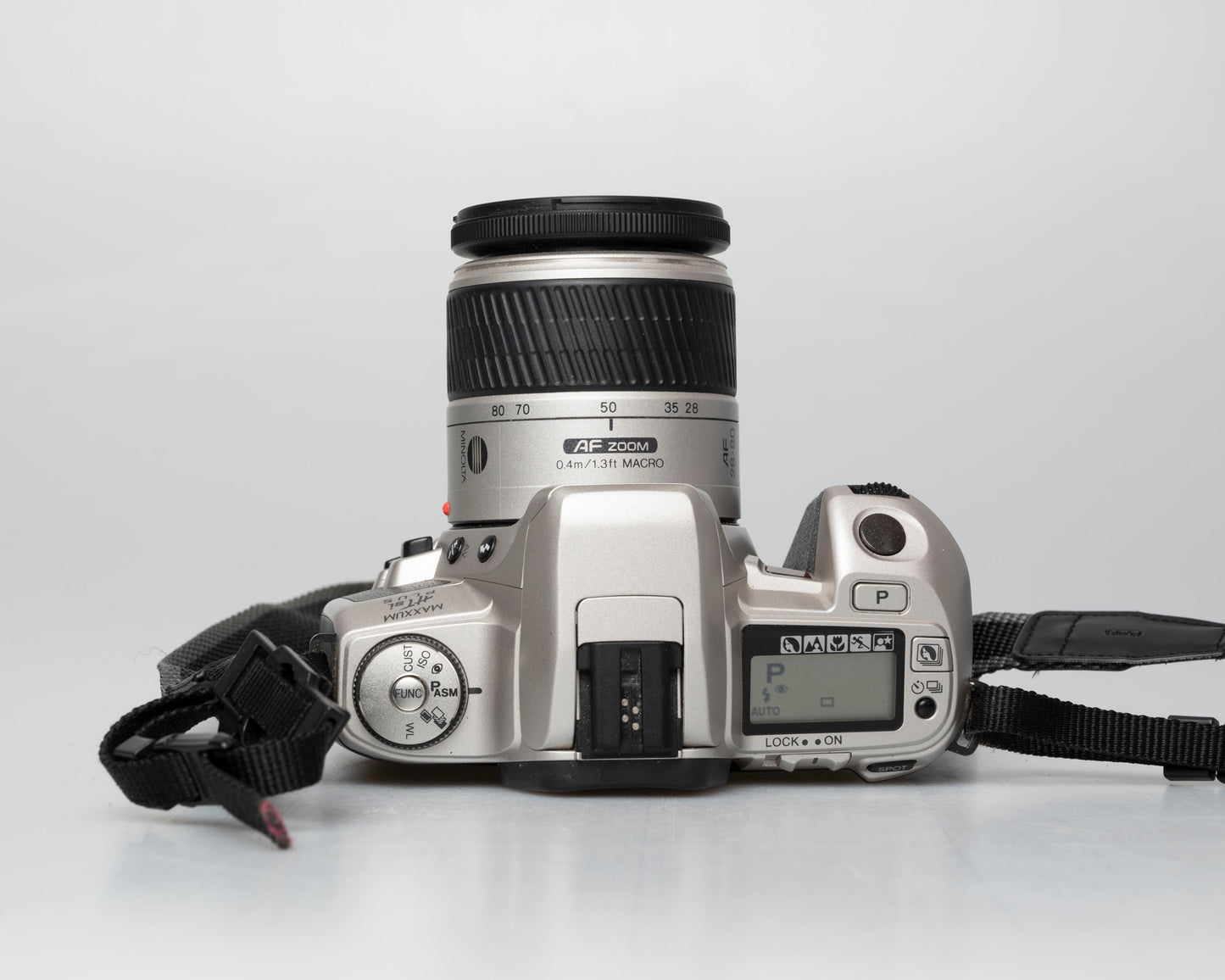 Minolta Maxxum HTsi Plus 35mm film SLR w/ 28-80mm lens (serial 93203660)