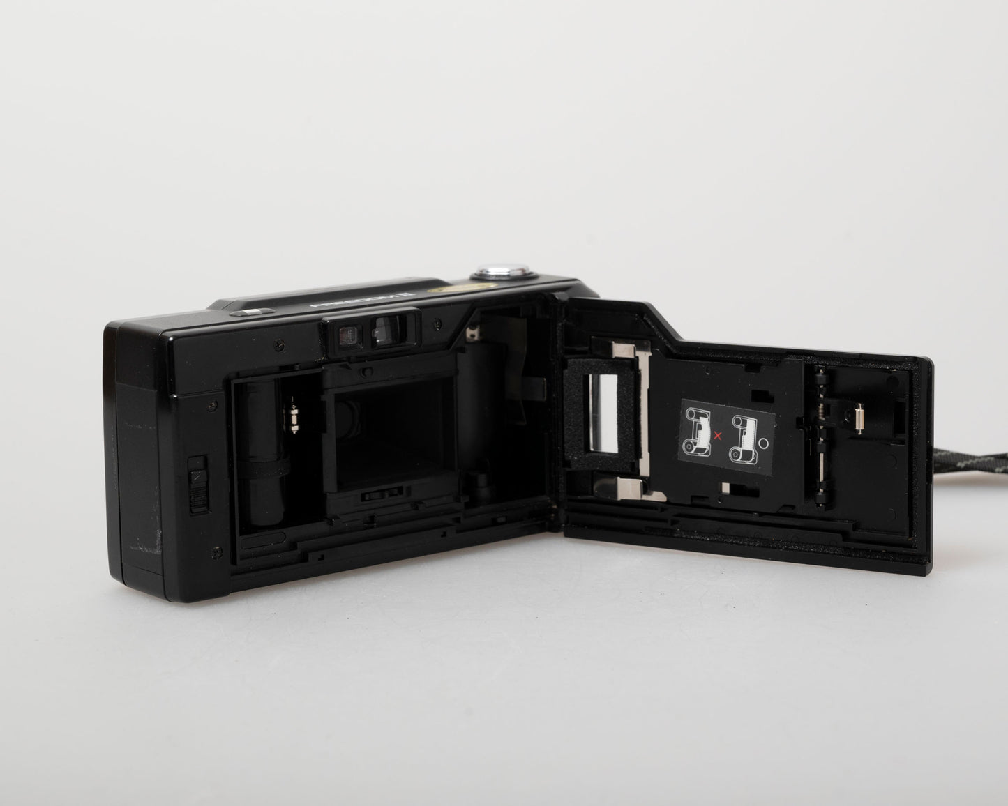 Minolta Freedom II Auto-focus 35mm point-and-shoot camera (serial 3448303)