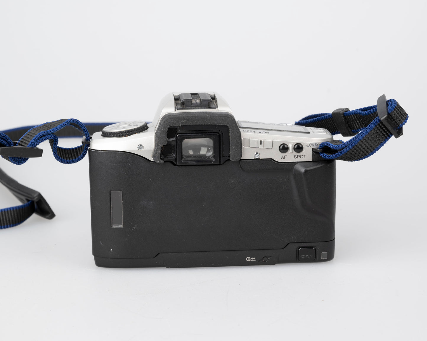 Minolta Maxxum 5 35mm SLR w/ 50mm f1.7 lens + manuals + original box