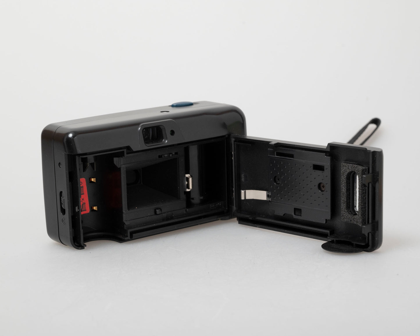 Nikon AF230 35mm film camera w/ original case (serial 7003229)