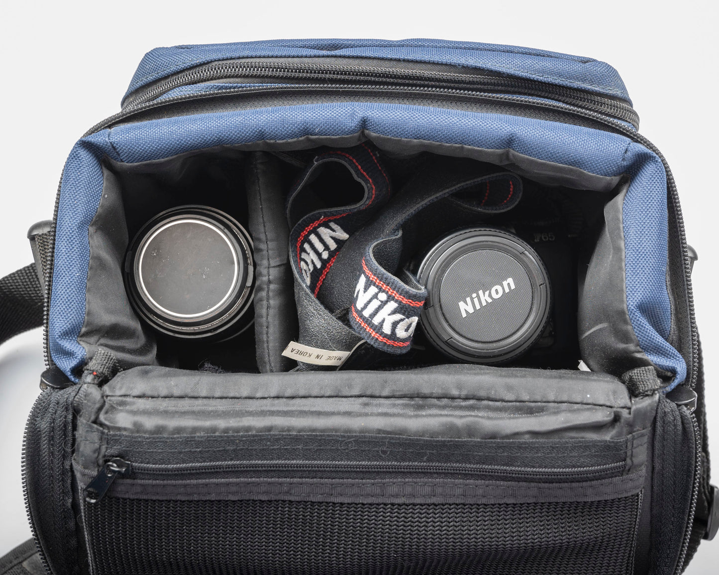 Nikon mid-sized navy blue camera bag