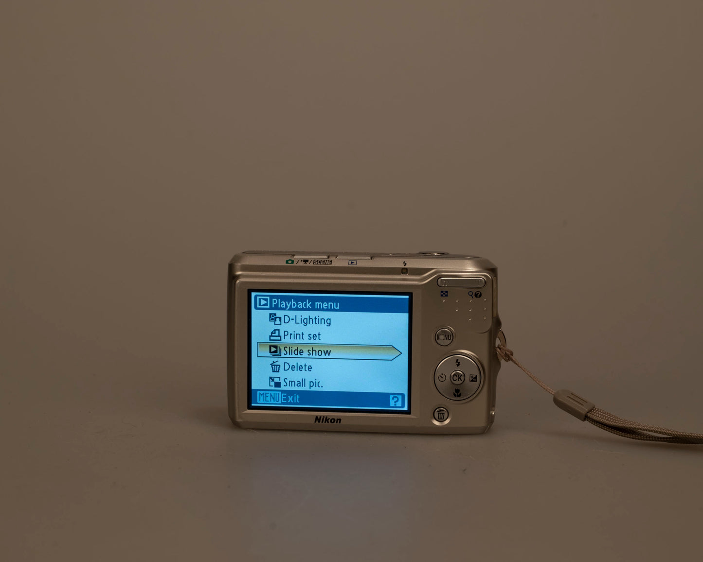 Nikon Coolpix L16 7.1 MP CCD sensor digicam w/ 1GB SD card + original box and accessories (uses AA batteries)