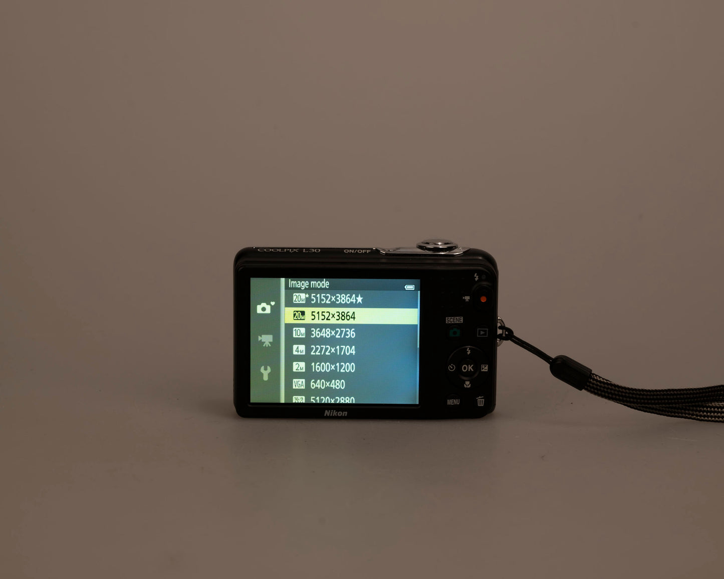 Nikon Coolpix L30 20.1 MP CCD sensor digicam w/ 4GB SD card (uses AA batteries)