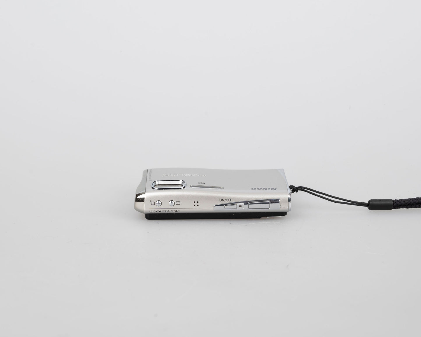 Appareil photo numérique Nikon Coolpix S51C 8,1 MP avec carte SD 4 Go + batterie + chargeur + manuels