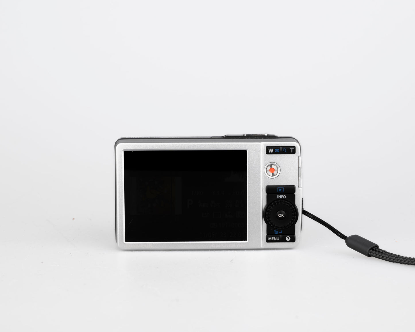 Olympus Stylus 7040 (aka mju 7040) 14MP CCD sensor digicam w/ charger + battery + 4GB SD card