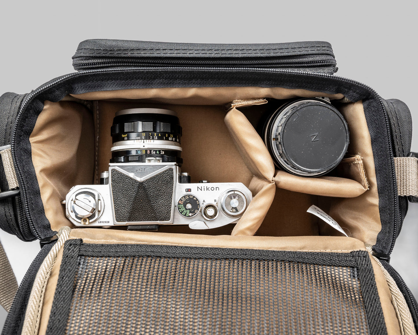 Sac photo Optex noir et beige de taille moyenne