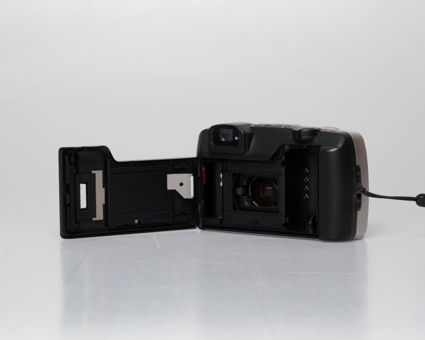 Pentax Espio 70S 35mm camera w/ case (serial 2422999)