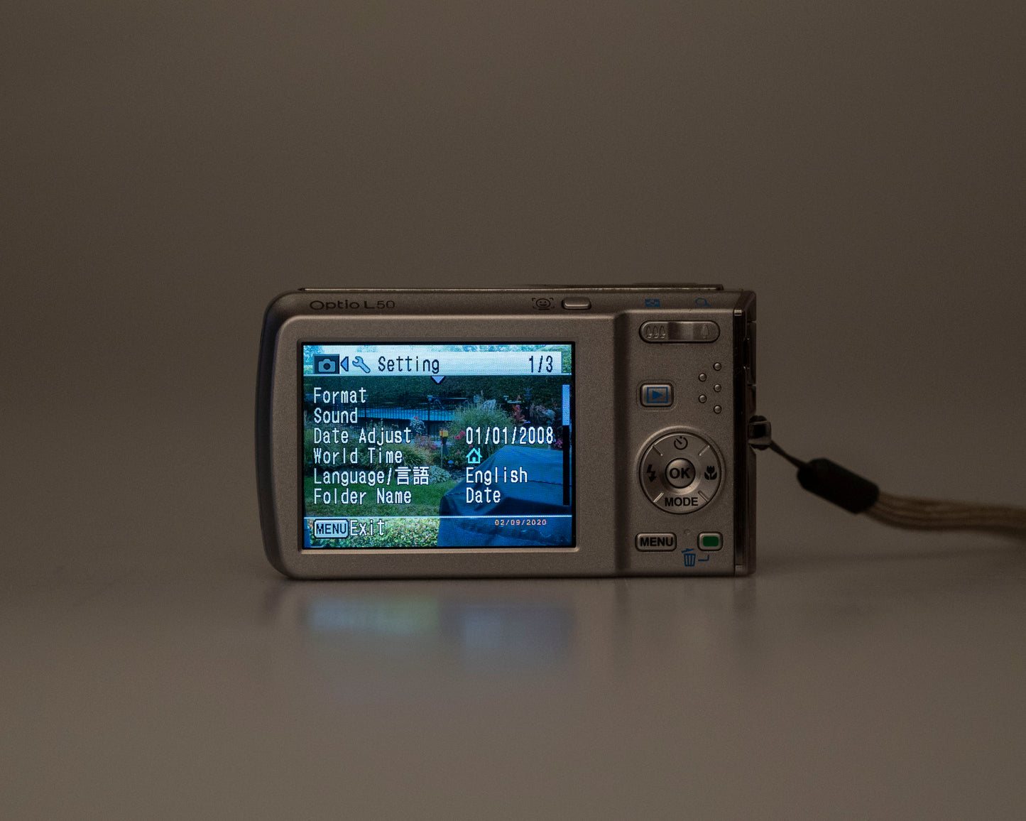 Pentax Optio L50 8 megapixel digicam w/ 2GB SD card + battery + charger (serial 9501125)