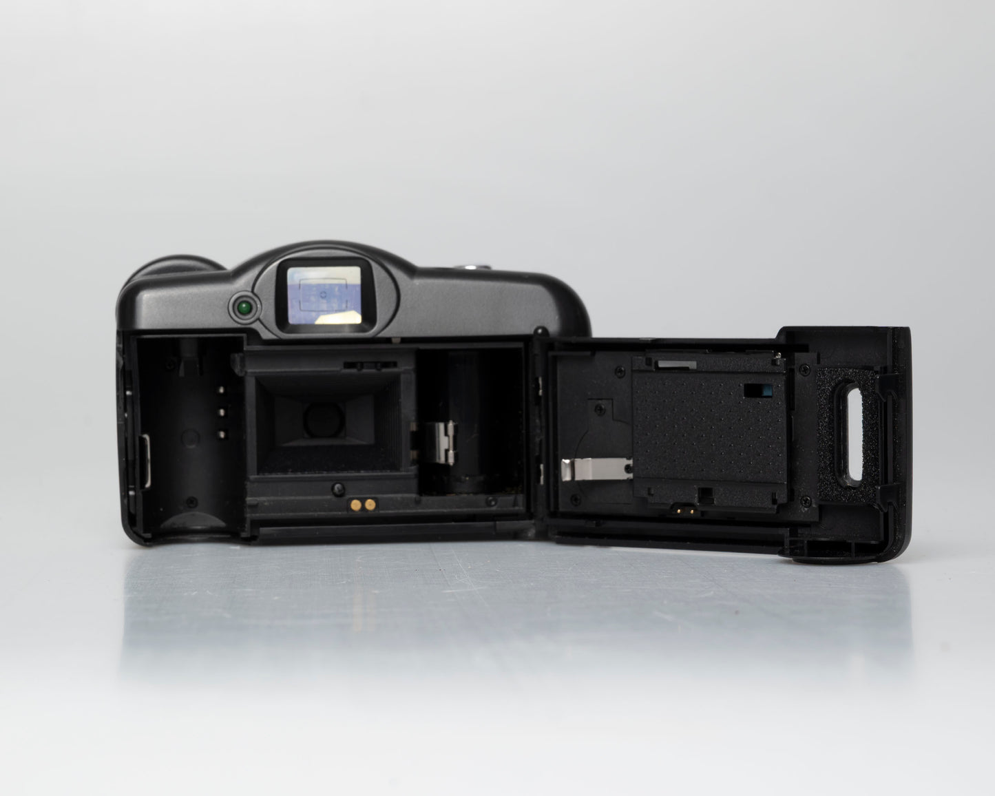 Vivitar BF-5 35mm film camera (serial 1158152)