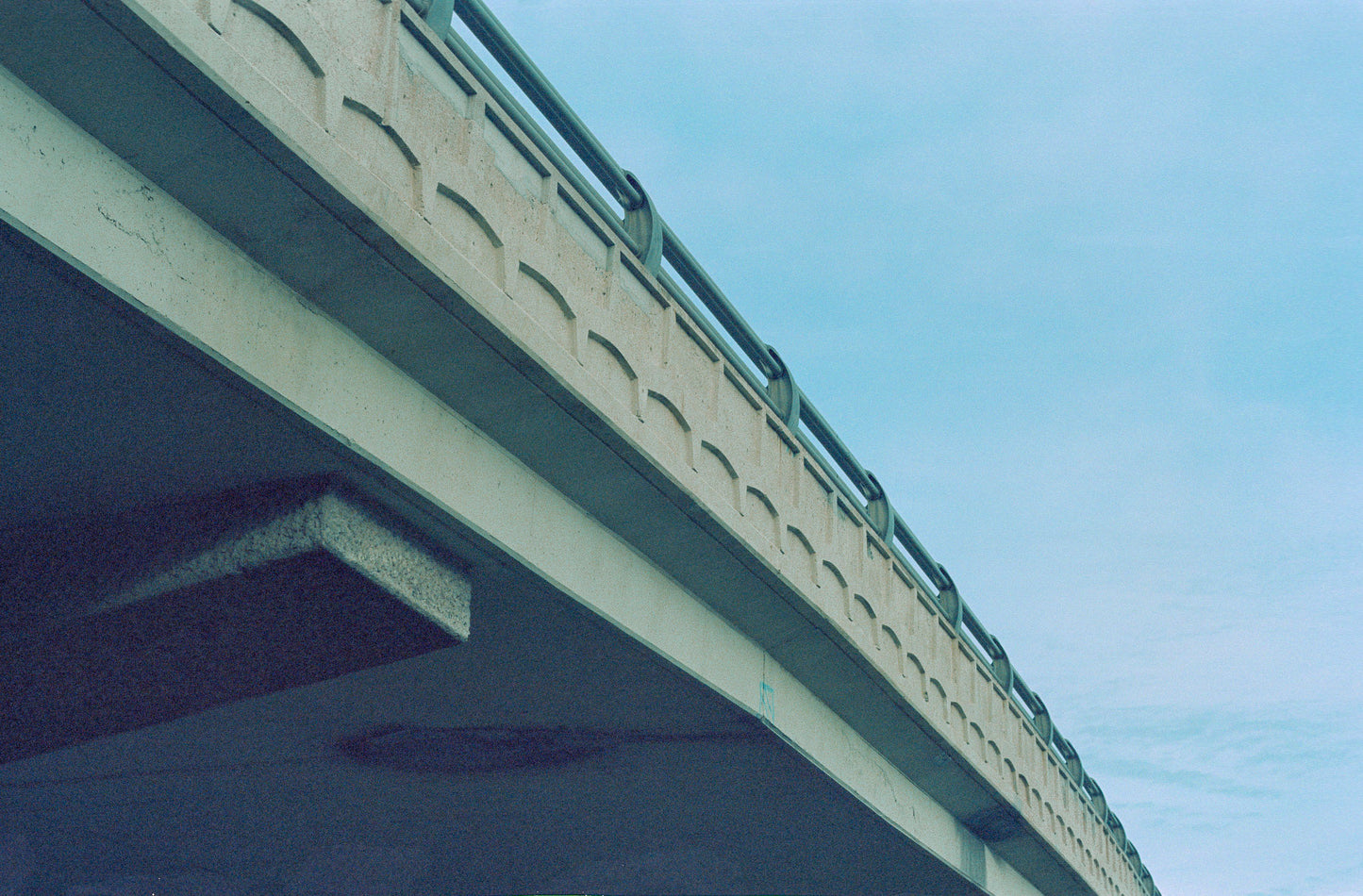 Reflex Yashica FX-3 35 mm avec objectif 50 mm f1.9 (série 924481)