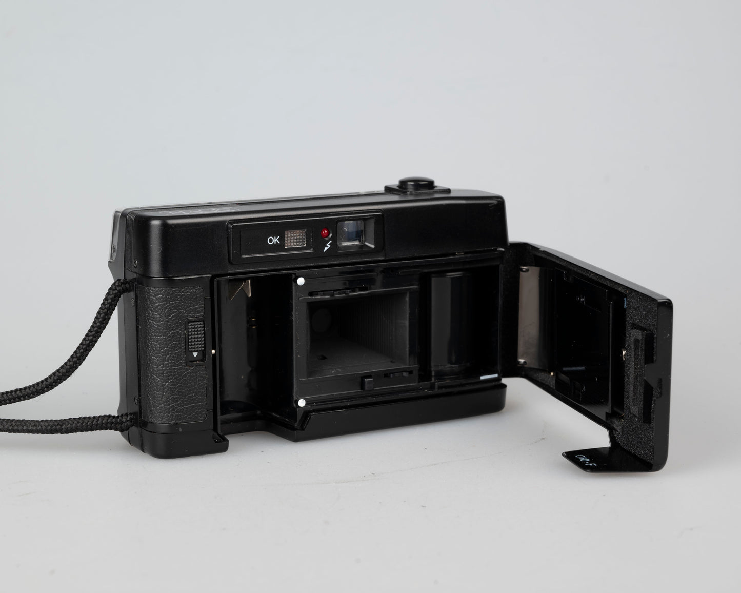 Black's BX 300 AF autofocus 35mm camera