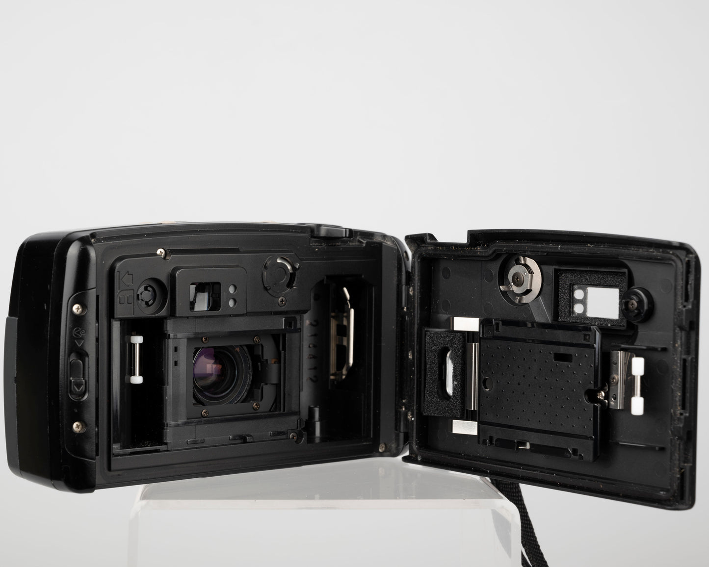 Pentax Espio 105WR 35mm camera (serial 5469848)