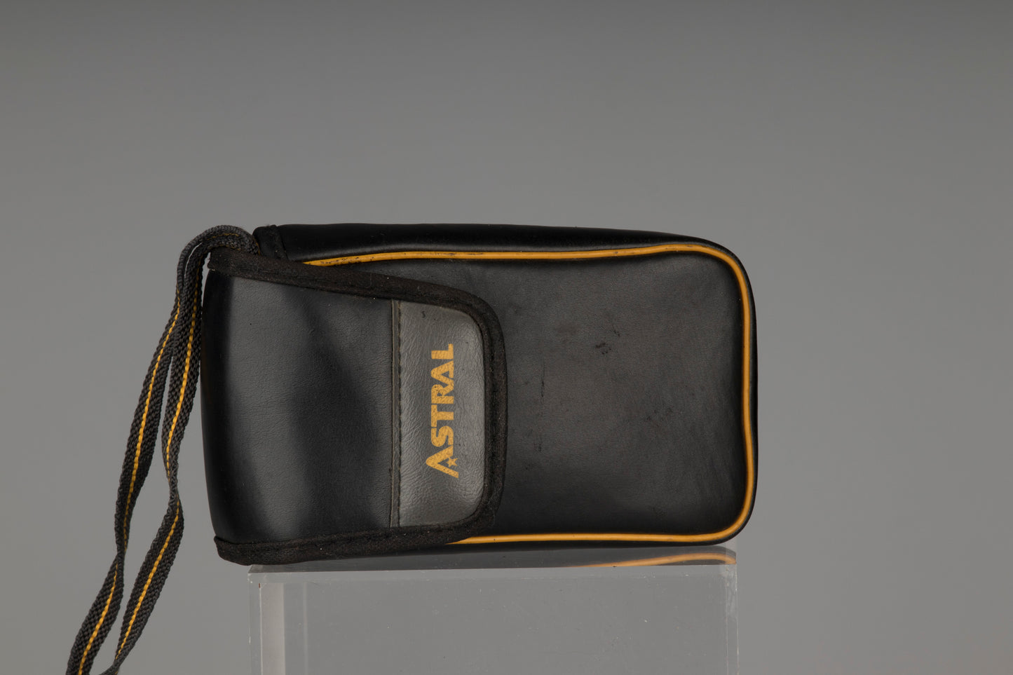 Sport Focus Free 35mm film camera with case