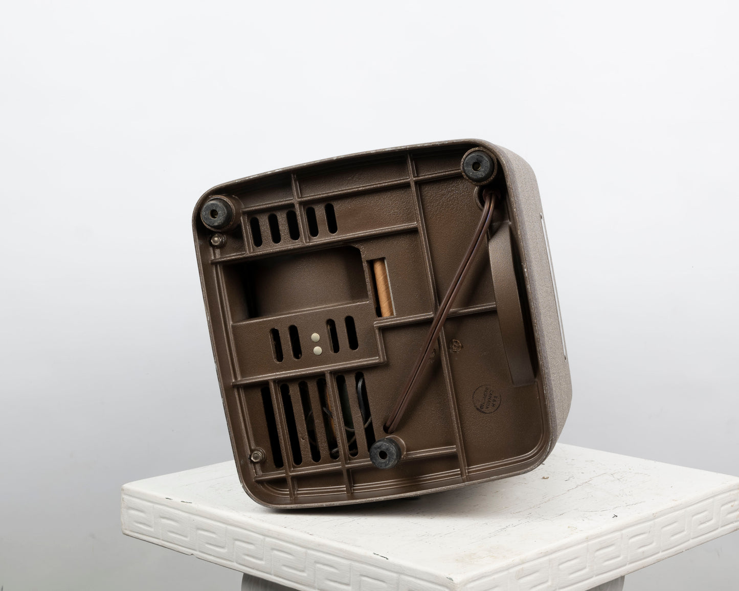 Bell and Howell 253 RV Regular 8 movie projector (serial F73714)