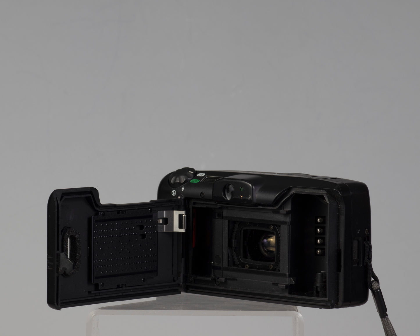 Canon Sure Shot 85 Zoom back open