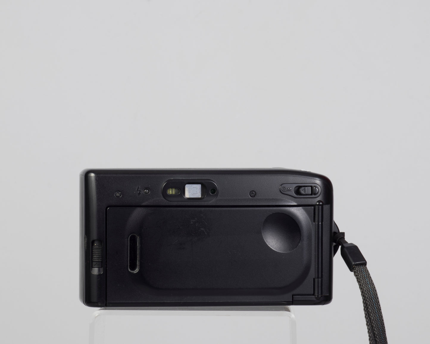 Fuji DL-80 35mm film camera (serial 80820668)