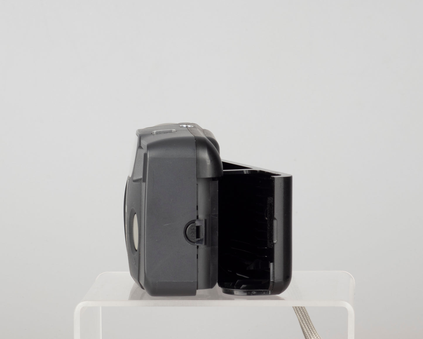 Fujifilm Clear Shot Plus 35mm film camera (grey strap)