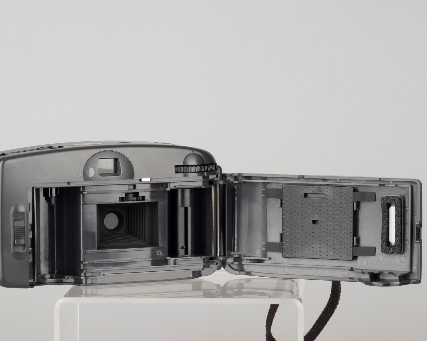 Fuji FZ-5 35mm film camera (serial 30325088)