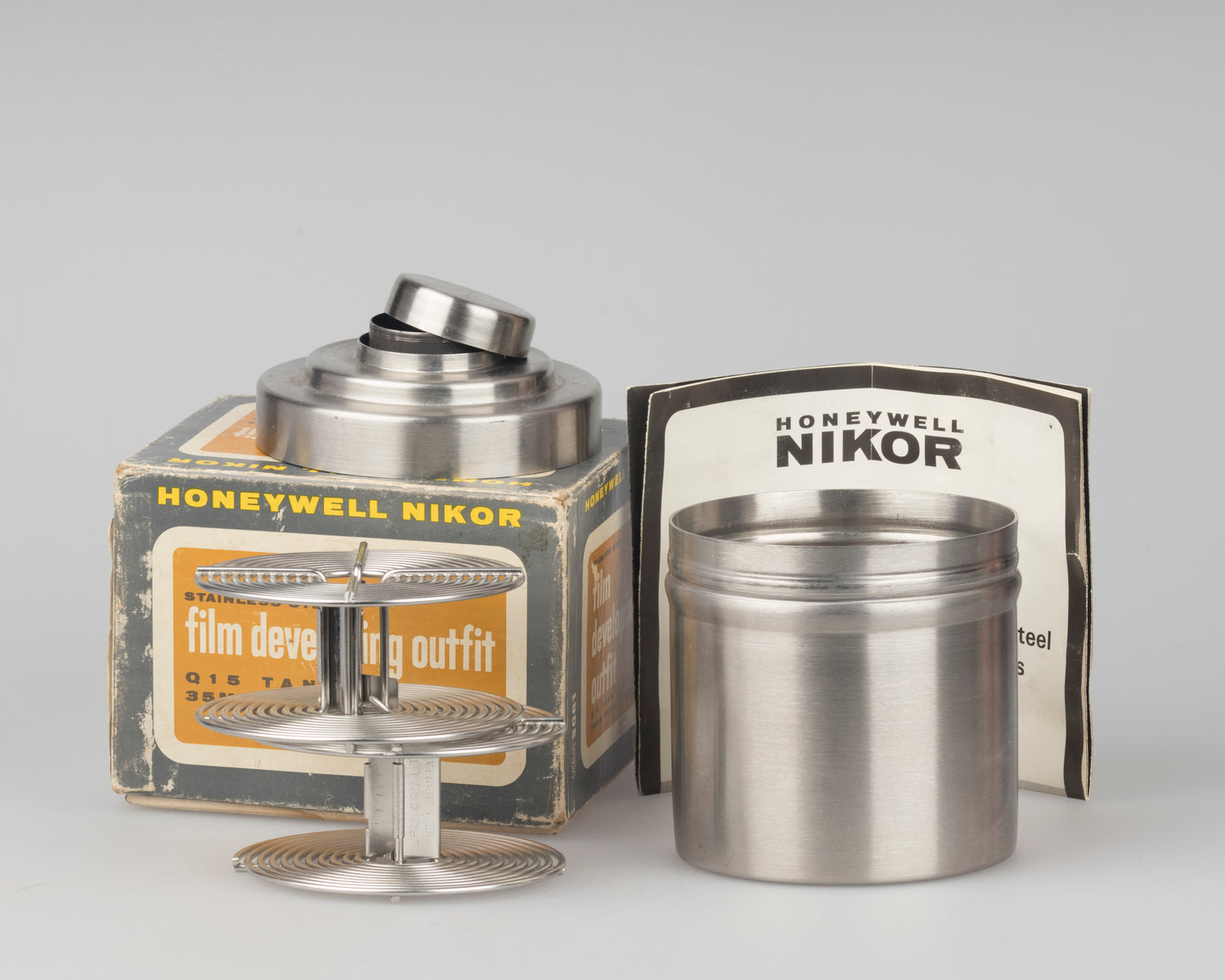 Honeywell Nikor Q15 stainless steel film developing tank with two 35mm reels