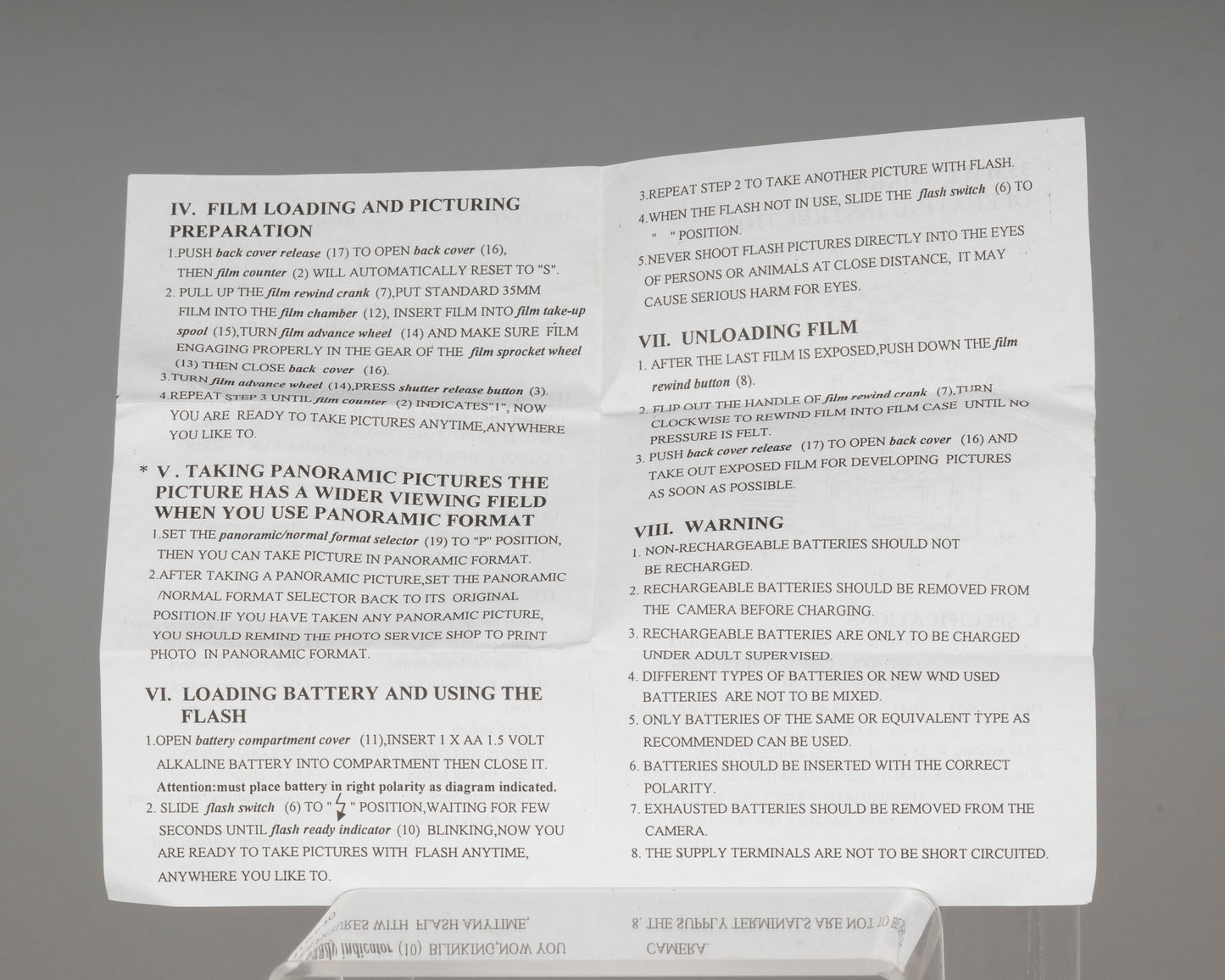 Mini Style 35mm focus free 35mm film camera (new old stock in box)