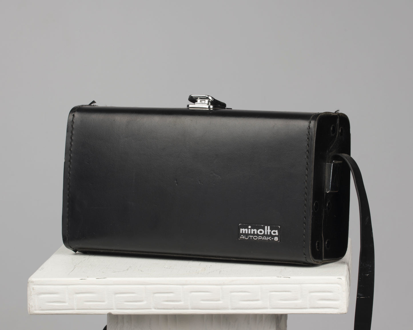 Minolta Autopak-8 D6 Super 8 movie camera