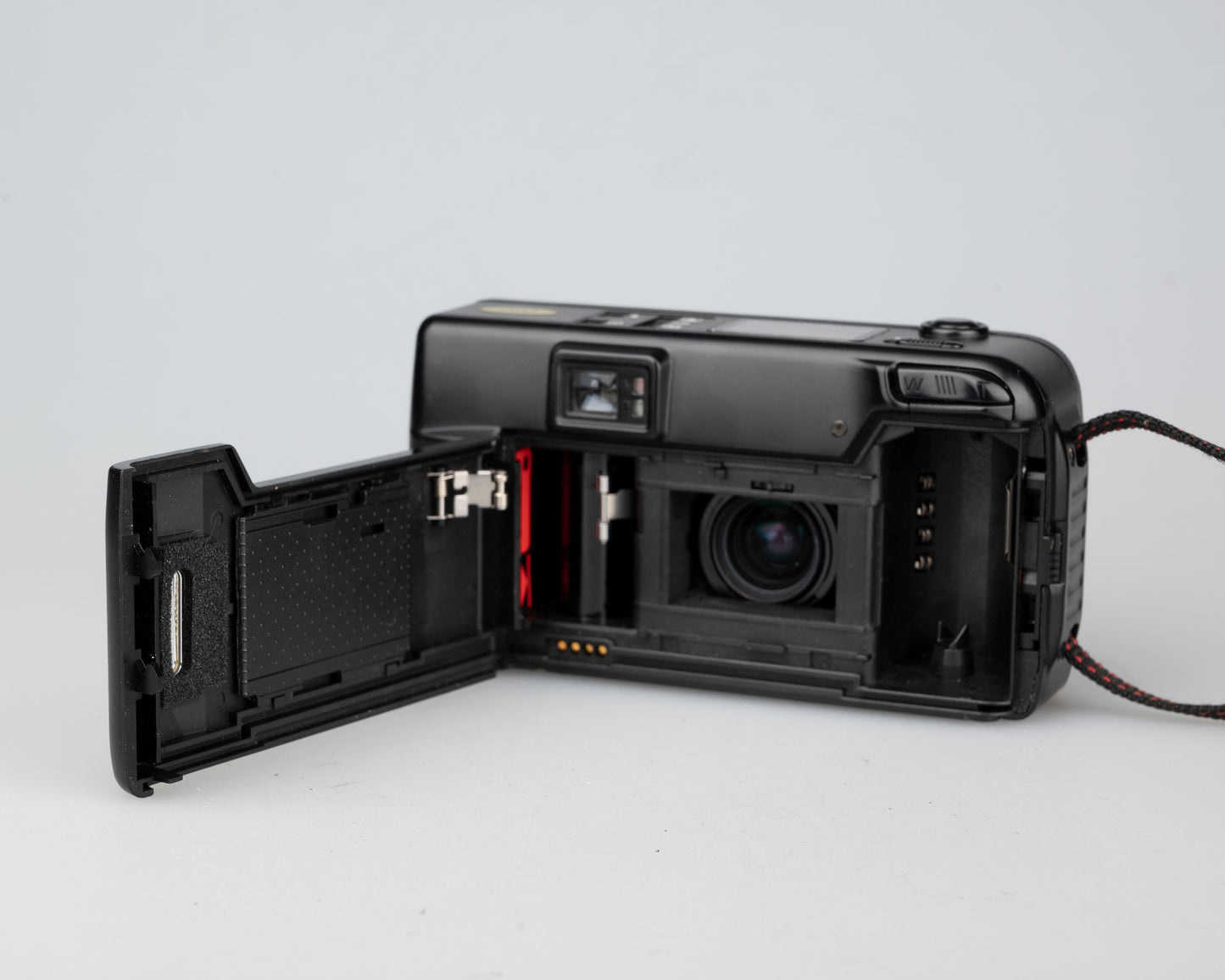 Nikon Zoom Touch 500 35mm camera (serial 5059546)