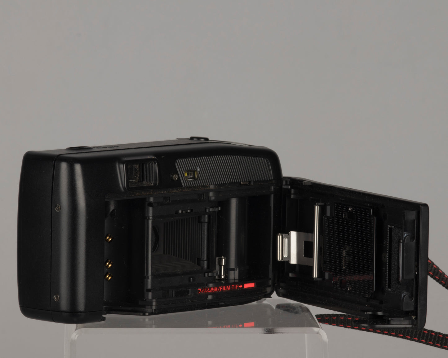 Appareil photo Nikon One Touch 100 35 mm (le flash ne fonctionne pas ; sinon OK)