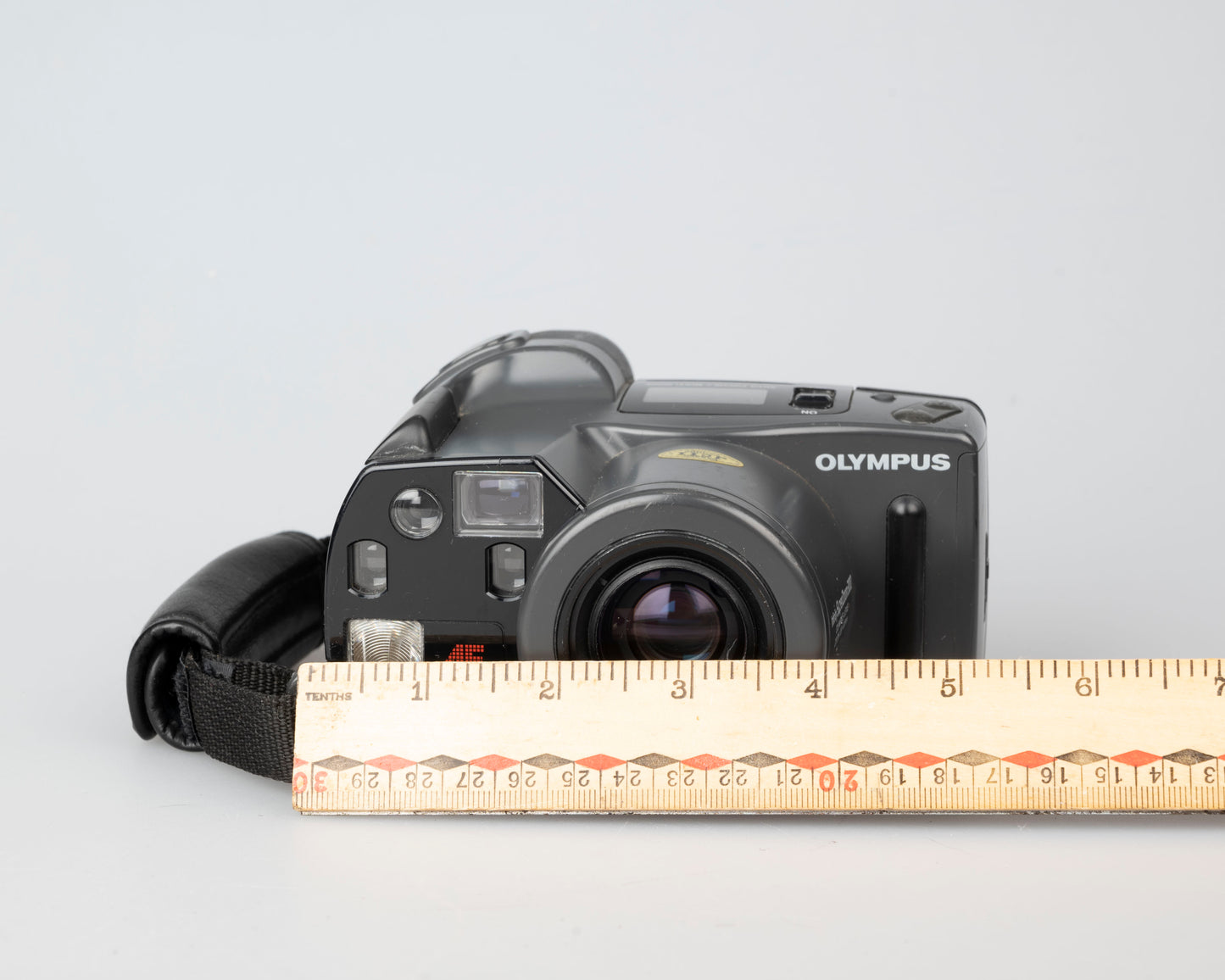 Olympus Infinity SuperZoom 300 35mm film camera (serial 1101845)