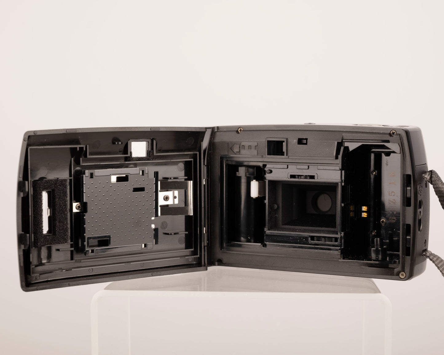 Pentax PC-500 compact 35mm camera (serial 7663962)