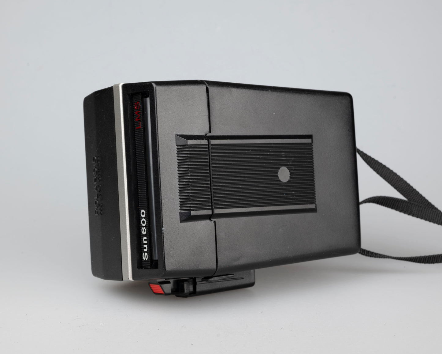 Polaroid Sun 600 LMS instant film camera (serial K3Q39243NA)