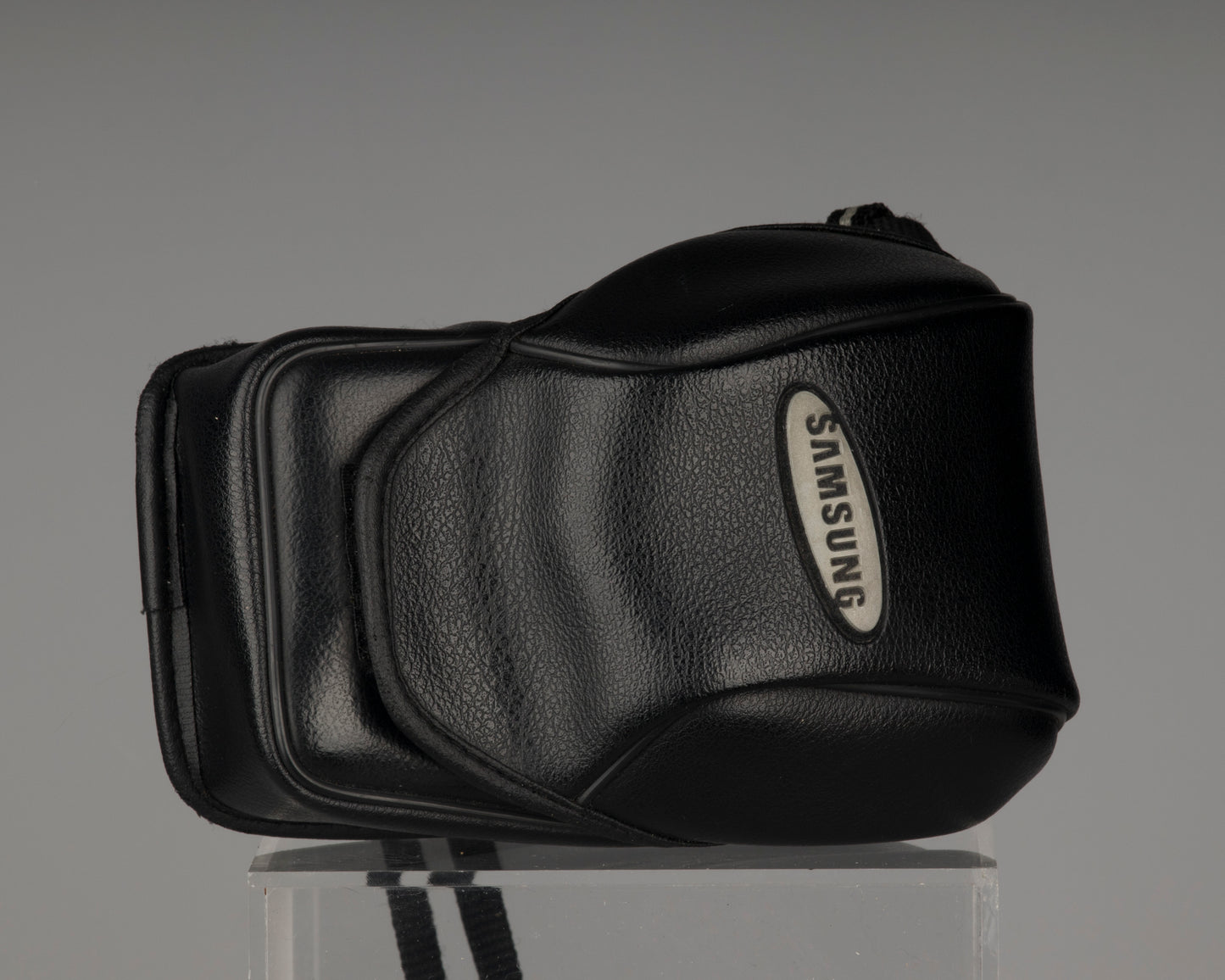 Samsung AF Zoom 1050 (with case)