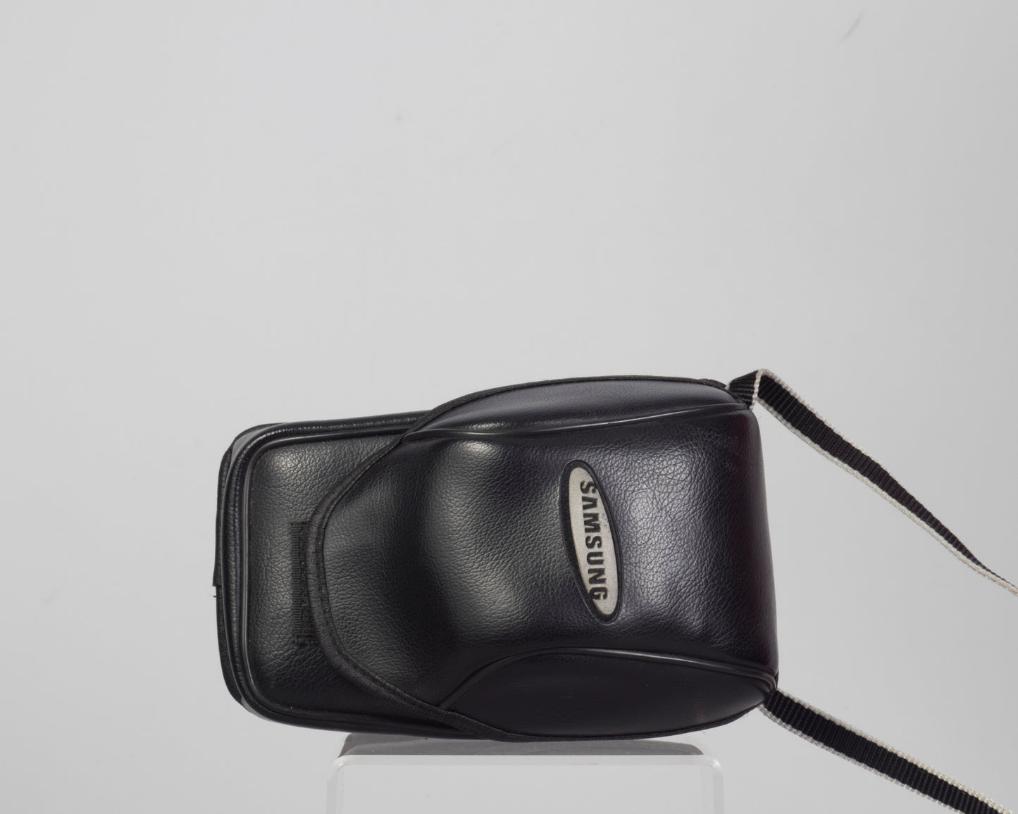 Samsung AF Zoom 1050 with case (serial 96100387)