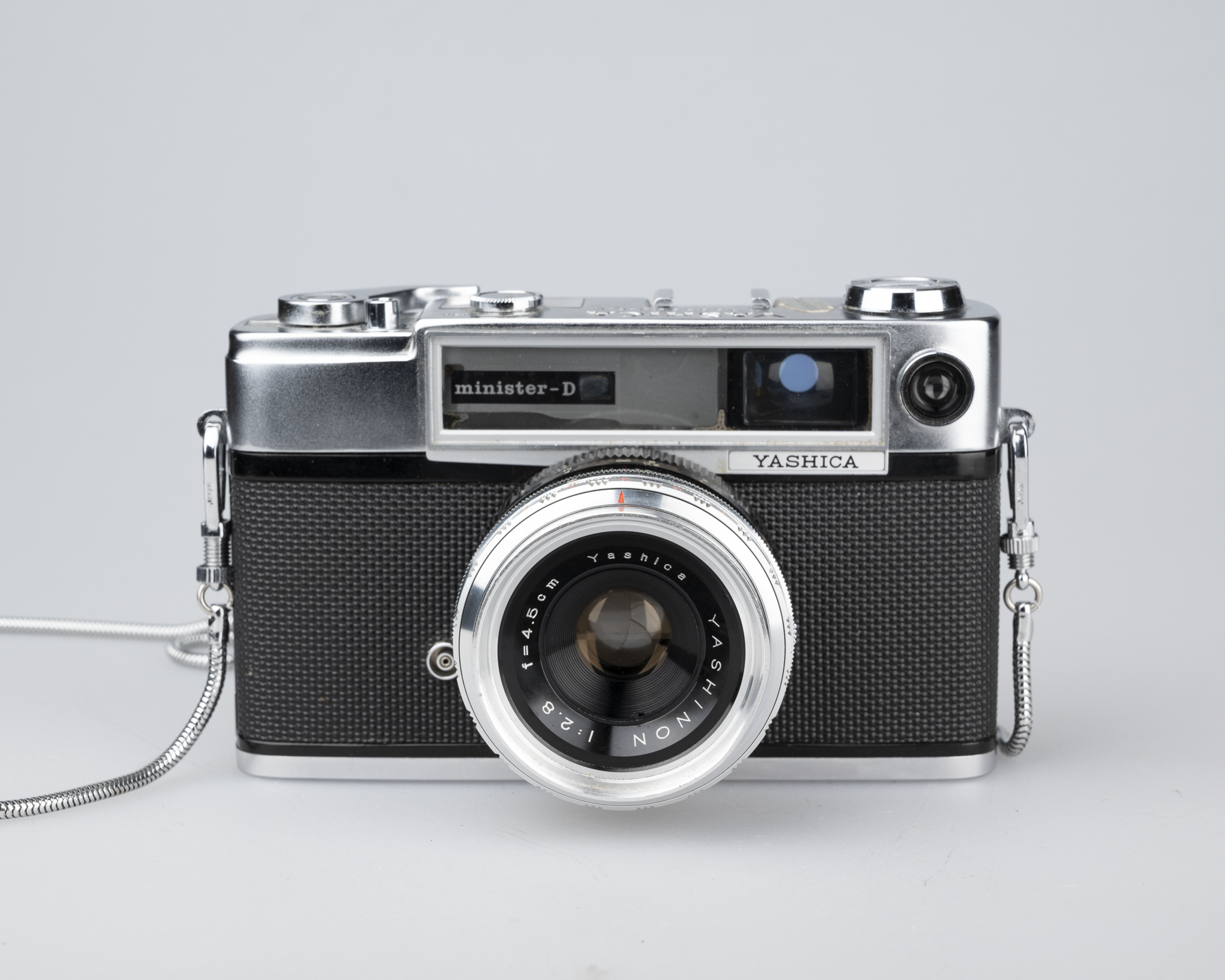 Yashica Minister D rangefinder 35mm camera – New Wave Pool Yashica Minister D rangefinder 35mm camera – New Wave Pool