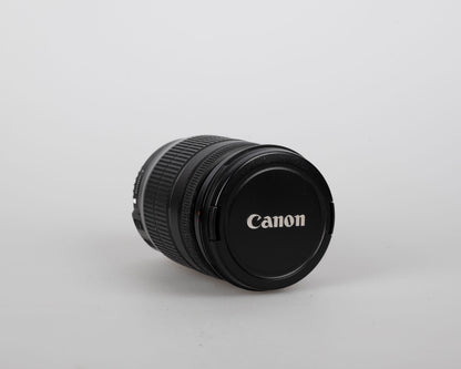 Canon EF-S 18-200mm 1:3.5-5.6 IS zoom lens (serial 4601025608)