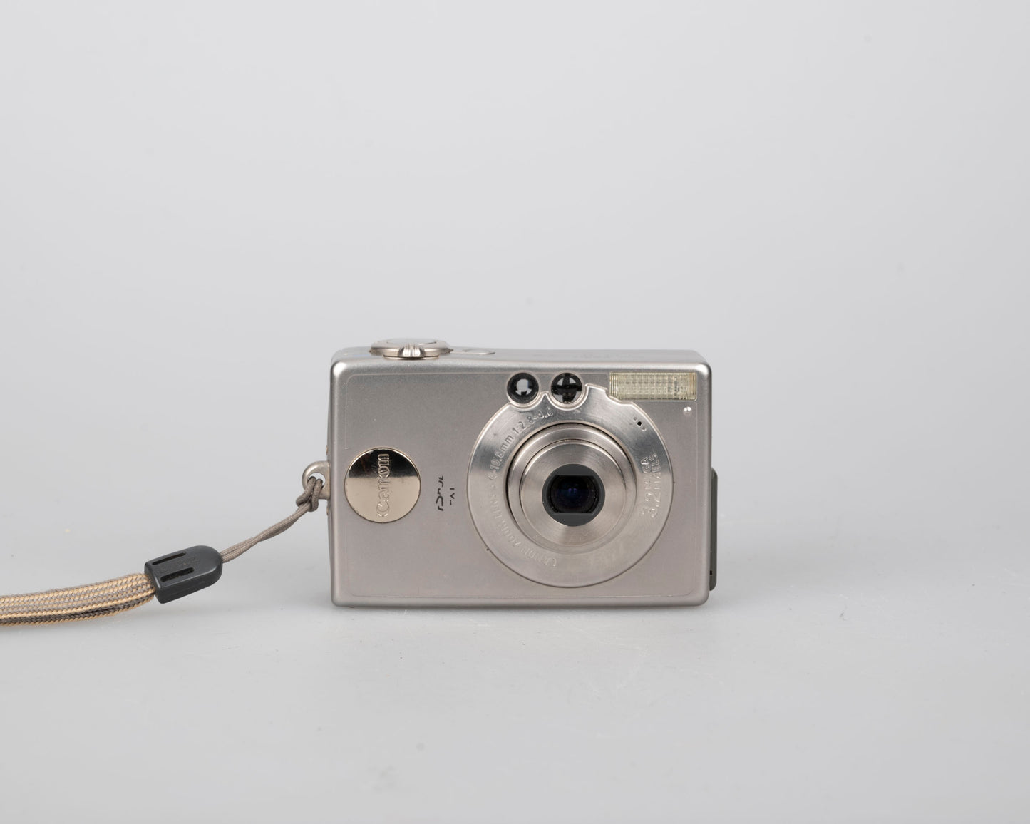 Appareil photo numérique Canon Powershot S230 Digital Elph 3,2 MP CCD avec carte CF 128 Mo + batterie + chargeur