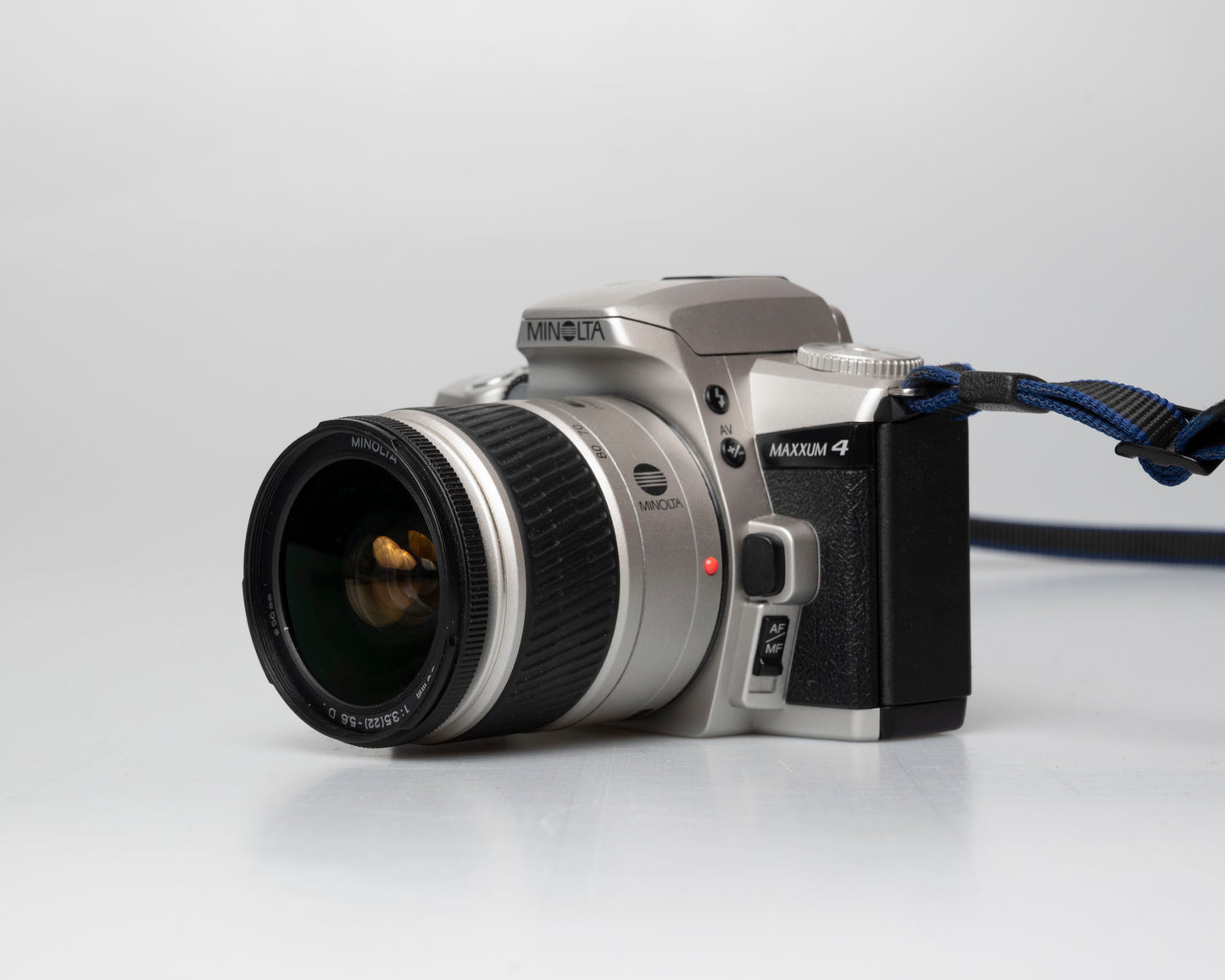 Minolta Maxxum 4 35mm film SLR w/ 28-80mm lens (serial 39314484)