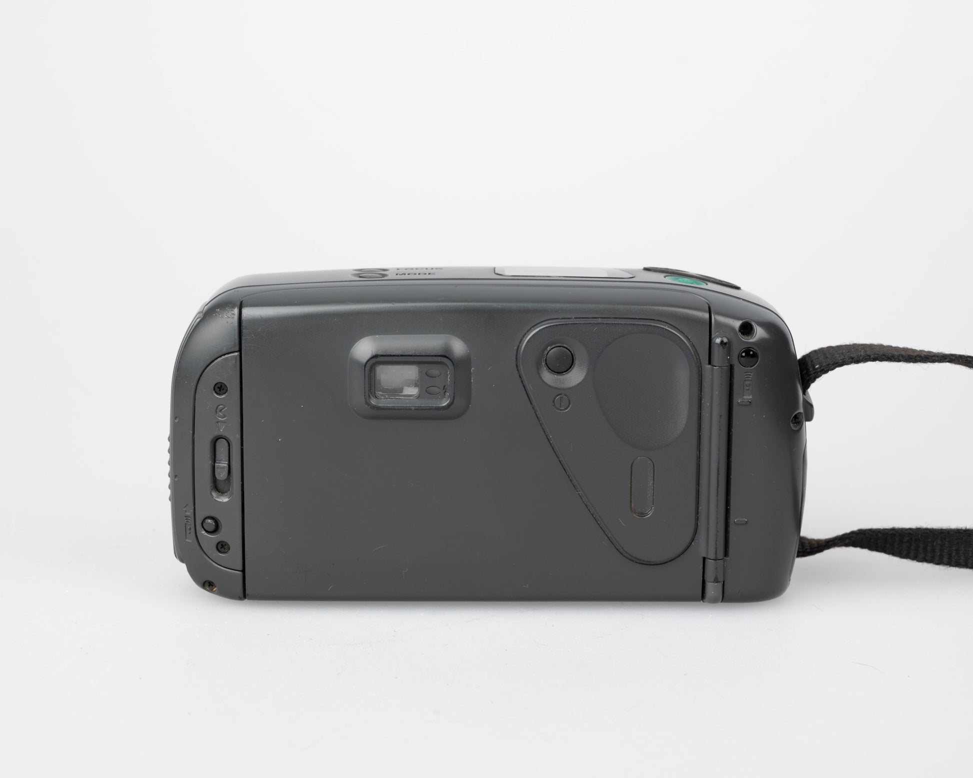 Pentax Zoom90-WR weather resistant 35mm camera w/ case manual