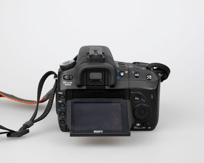 Sony Alpha DSLR-A300 10.2MP CCD sensor  Digital SLR Camera w/ DT 18-70mm f/3.5-5.6 Zoom Lens